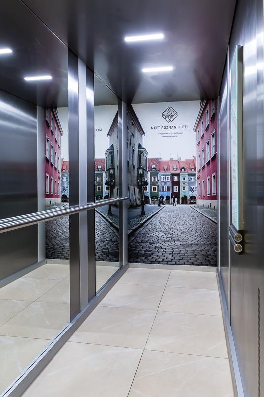 Meet Poznan Hotel Exterior photo